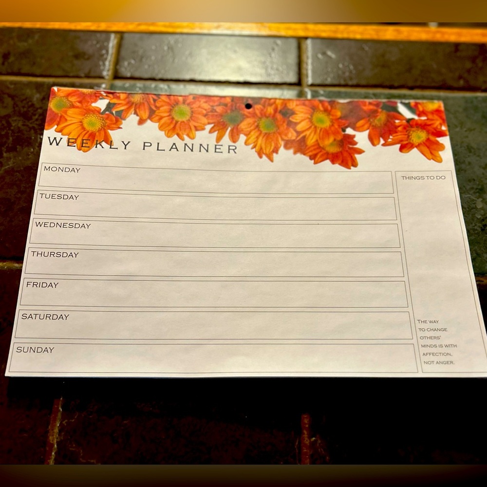 Weekly Planner with Fall Vibes - Picture 3 of 3